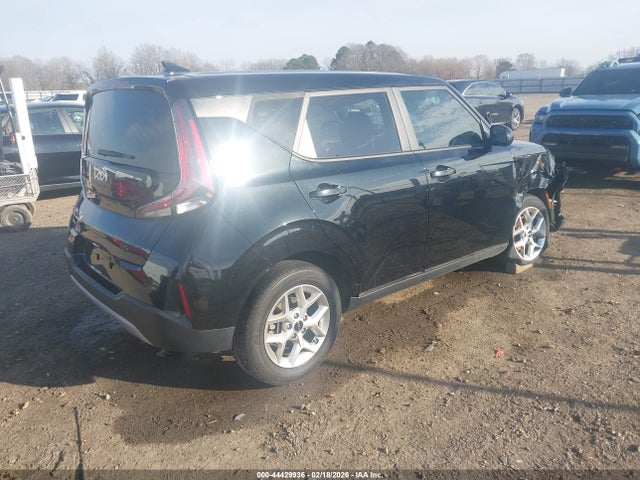 Kia Soul Lx