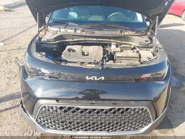 Kia Soul Lx