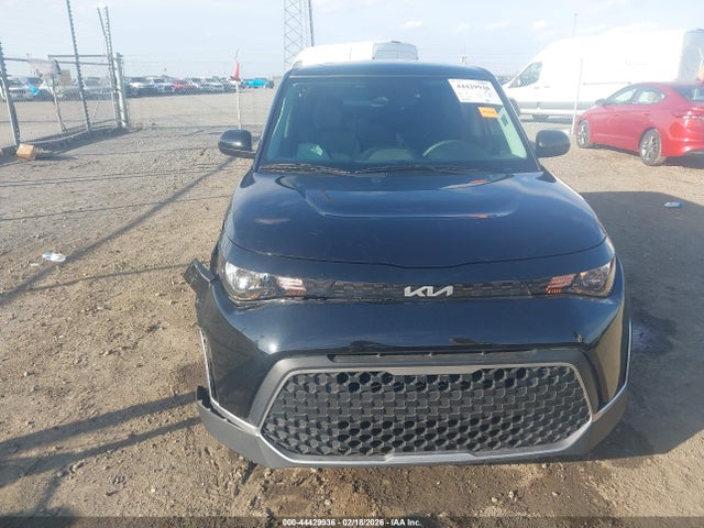 Kia Soul Lx
