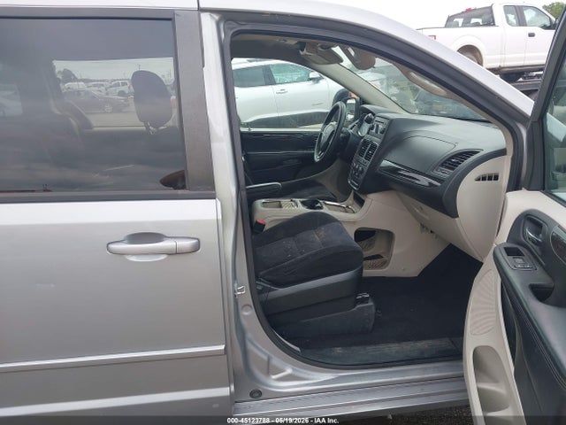 Dodge Grand Caravan Sxt