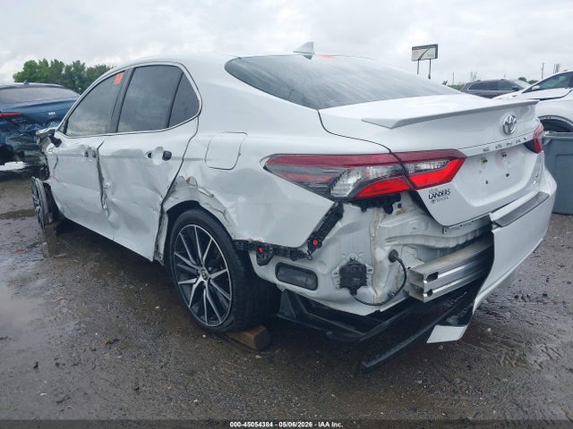 Toyota Camry Se Awd