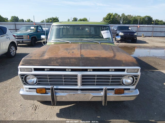 Ford F-100