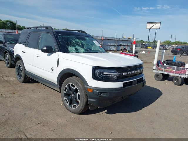 Salvage Ford Bronco Image