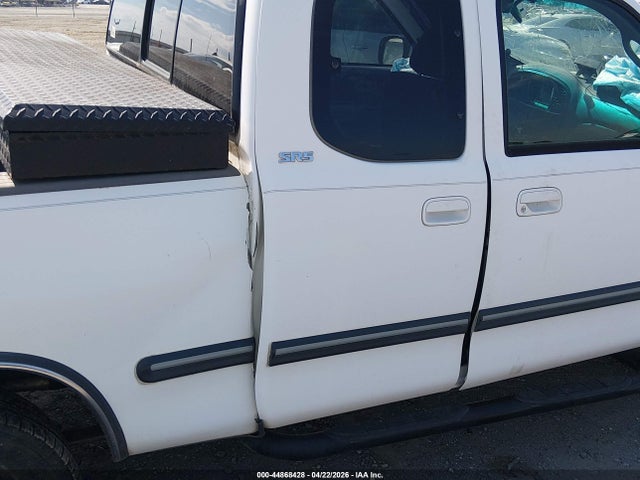 Toyota Tundra Sr5 V8