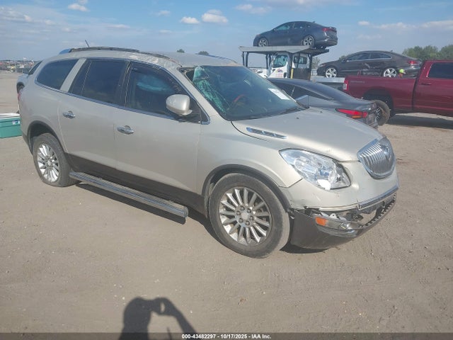 Salvage Buick Enclave Image