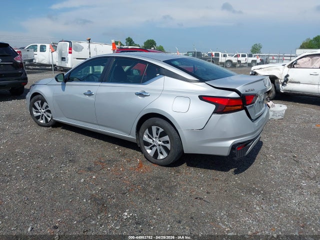 Nissan Altima S Fwd