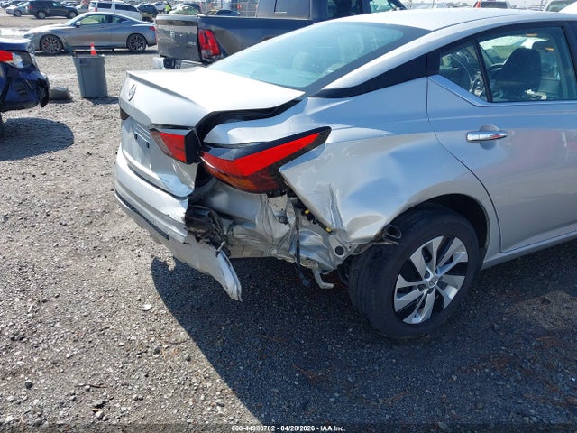 Nissan Altima S Fwd