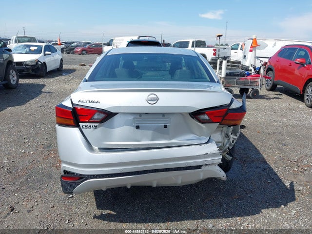 Nissan Altima S Fwd