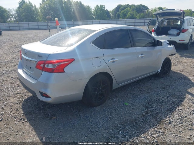 Nissan Sentra S