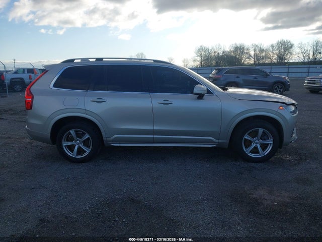 Volvo XC90 T5 Momentum