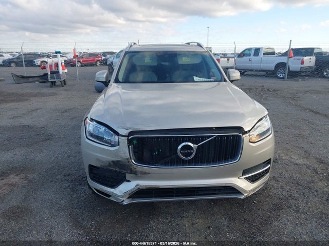 Volvo XC90 T5 Momentum