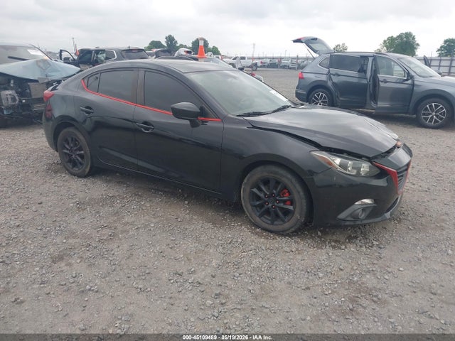 Salvage Mazda Mazda3 Image