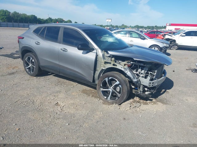 Salvage Chevrolet Trax Image