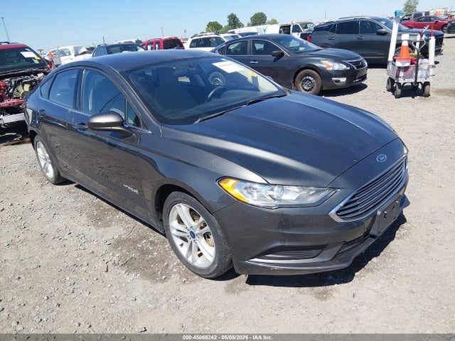 Salvage Ford Fusion Image
