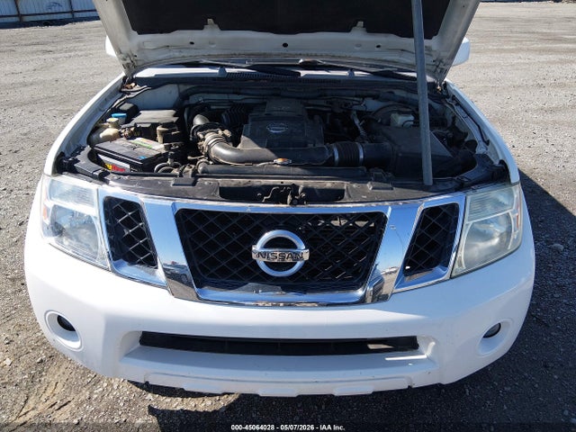 Nissan Pathfinder Se