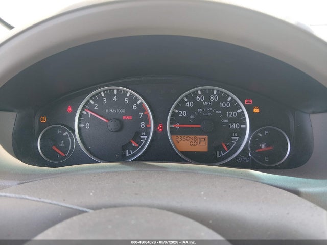 Nissan Pathfinder Se