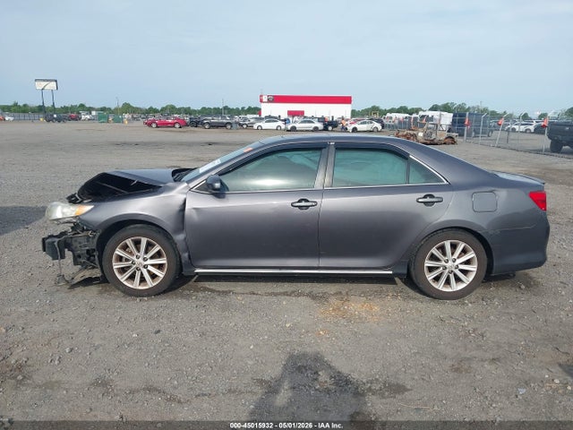 Toyota Camry Xle V6