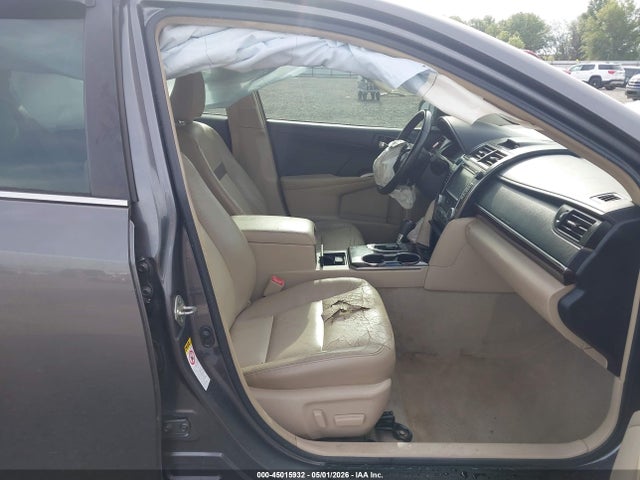 Toyota Camry Xle V6