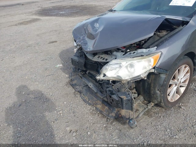 Toyota Camry Xle V6