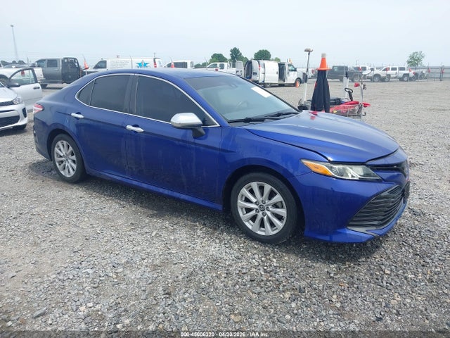 Salvage Toyota Camry Image