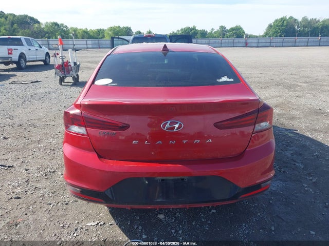 Hyundai ELANTRA Value Edition