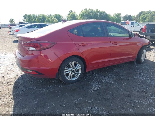 Hyundai ELANTRA Value Edition