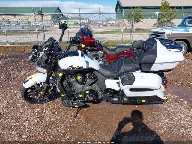 Indian Motorcycle Co. Pursuit Dark Horse