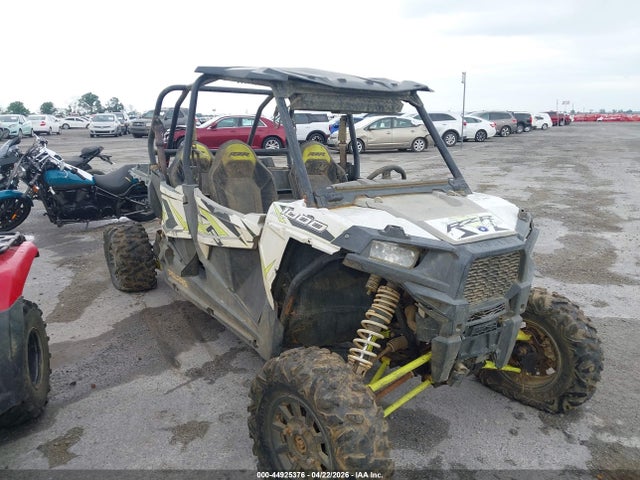Salvage Polaris RZR Image