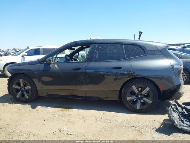 BMW iX Xdrive50
