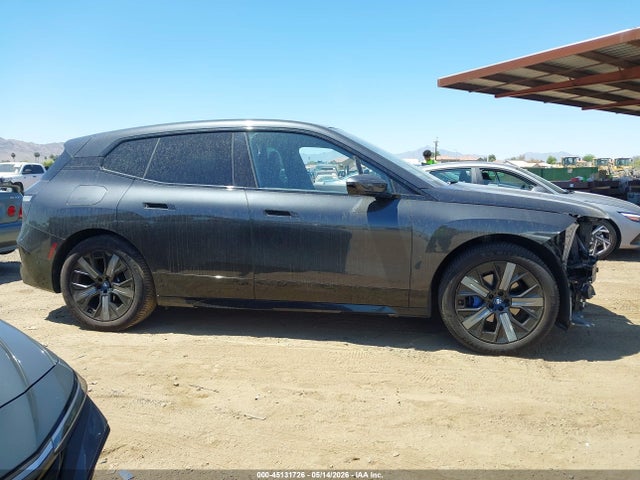 BMW iX Xdrive50