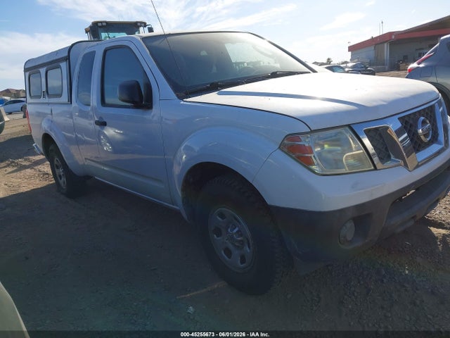 Salvage Nissan Frontier Image