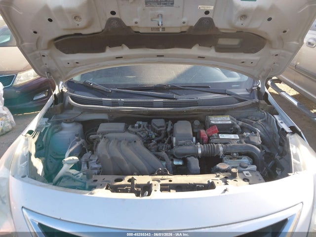 Nissan Versa 1.6 Sv