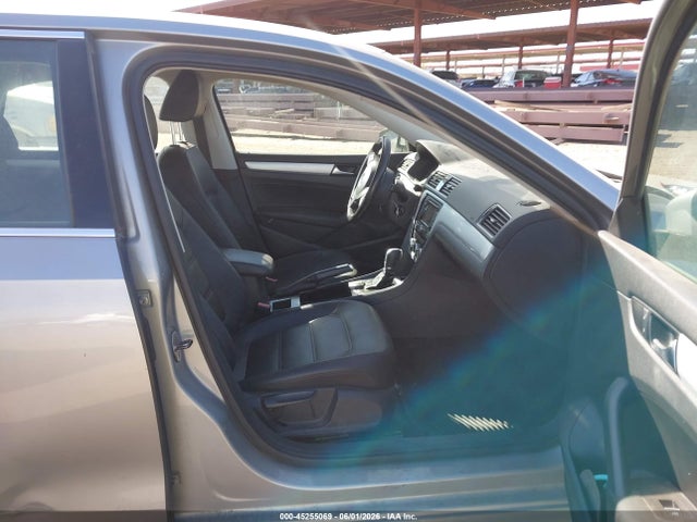Volkswagen Passat 2.5l Se