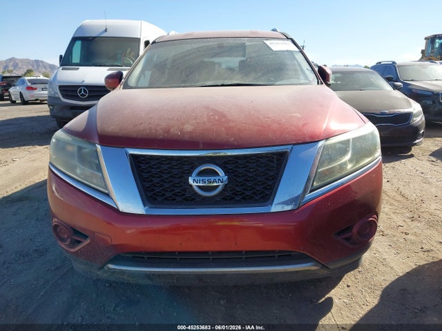 Nissan Pathfinder S