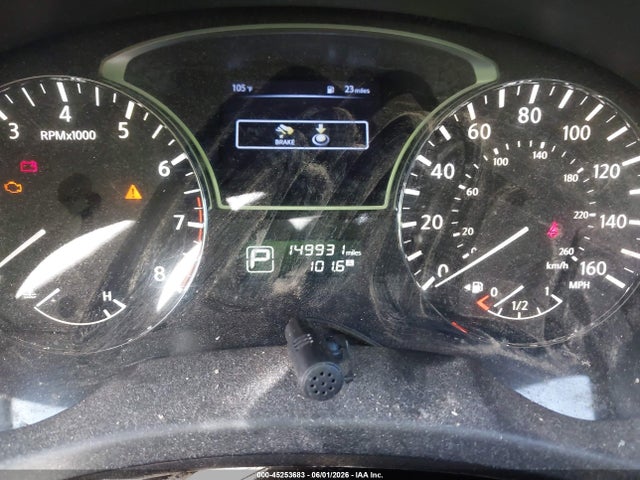 Nissan Pathfinder S