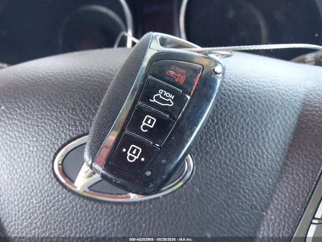 Hyundai SANTA FE Sport 2.0t