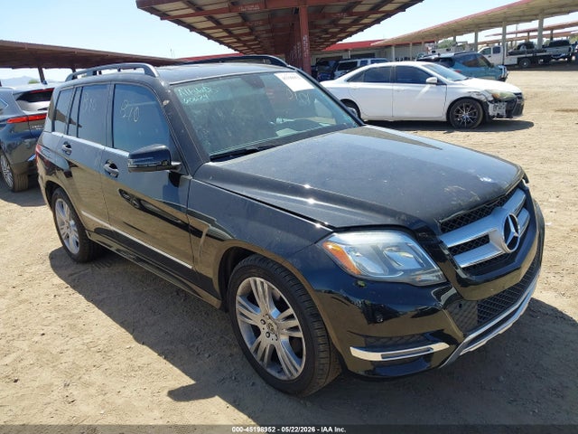 Salvage Mercedes-Benz GLK Image