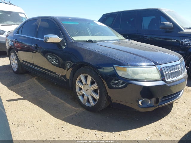Salvage Lincoln MKZ Image