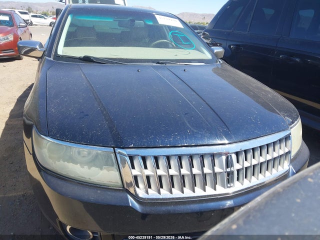 Lincoln MKZ