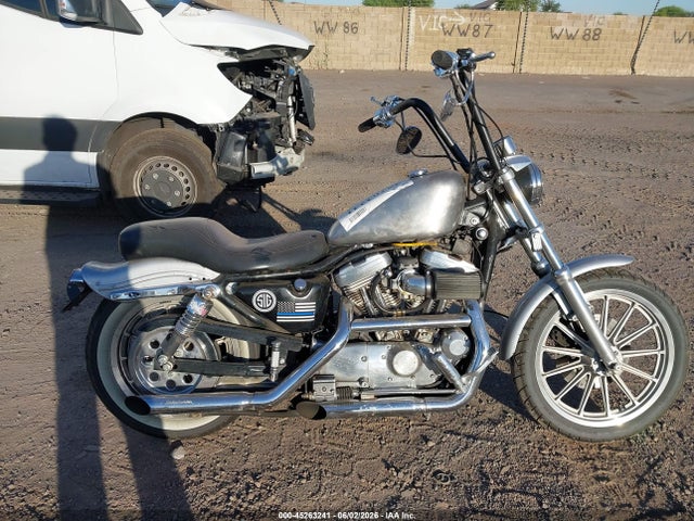 Harley-Davidson Xl883