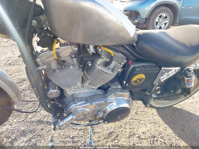 Harley-Davidson Xl883