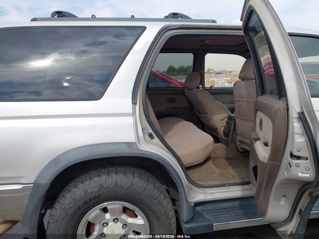 Toyota 4Runner Sr5 V6
