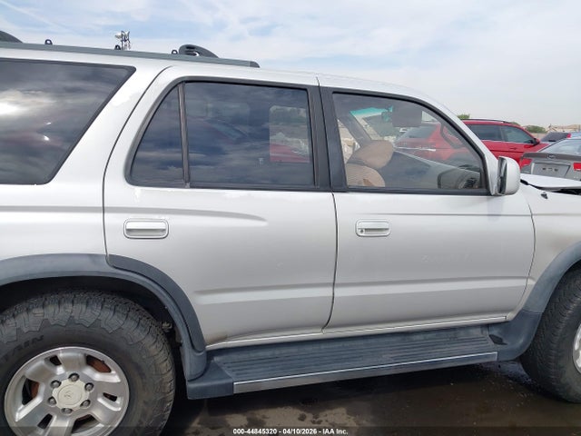Toyota 4Runner Sr5 V6