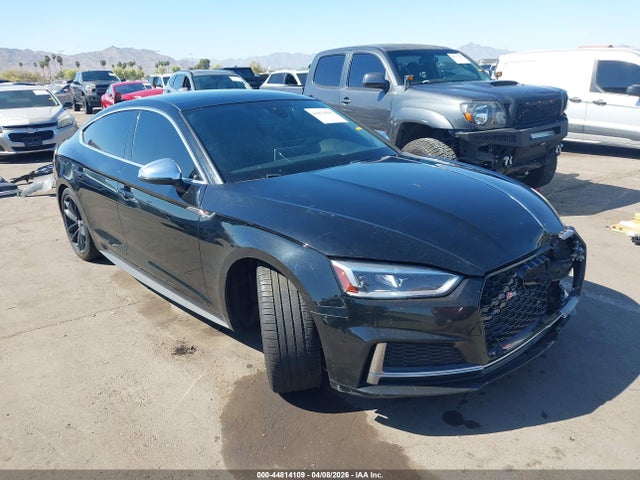 Salvage Audi S5 Image