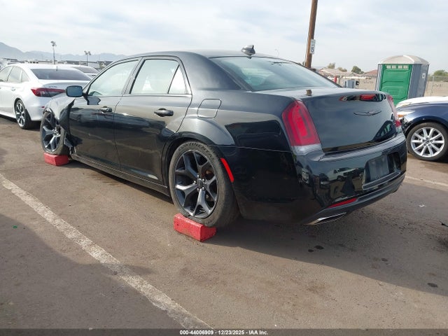 Chrysler 300 300s