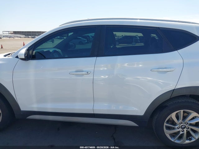 Hyundai TUCSON Sel