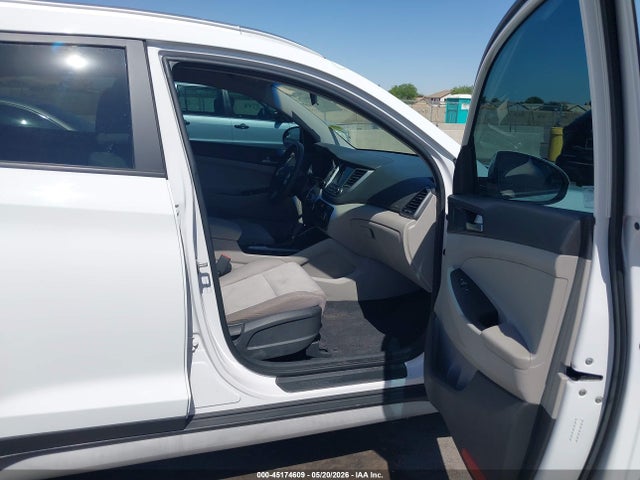 Hyundai TUCSON Sel