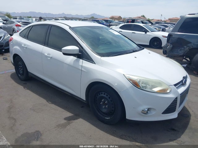 Salvage Ford Focus Image