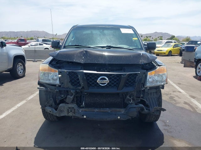 Nissan Titan S