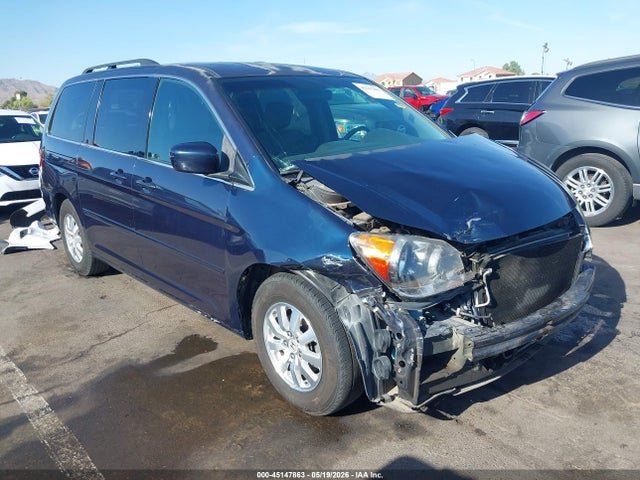 Salvage Honda Odyssey Image